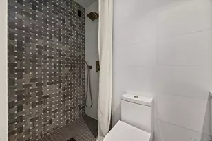 151-31 88th St, Howard Beach, NY 11414 - Photo 17