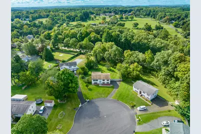 7 Roxbury Court, Chestnut Ridge, NY 10977 - Photo 27