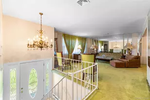 7 Roxbury Ct, Chestnut Ridge, NY 10977 - Photo 3