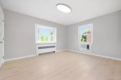 161 Stokes Avenue, Freeport, NY 11520 - Photo 15