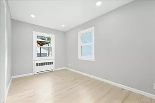 161 Stokes Ave, Freeport, NY 11520 - Photo 7