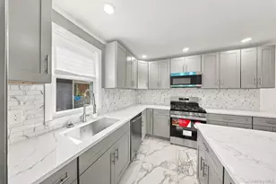 210 W Main St, Port Jervis, NY 12771 - Photo 3