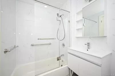 144-27 Sanford Avenue #5k, Flushing, NY 11355 - Photo 11