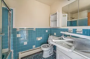 59-15 Xenia St, Corona, NY 11368 - Photo 23