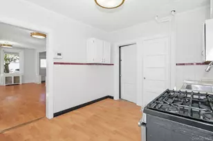 48 Robertson Ave, White Plains, NY 10606 - Photo 9