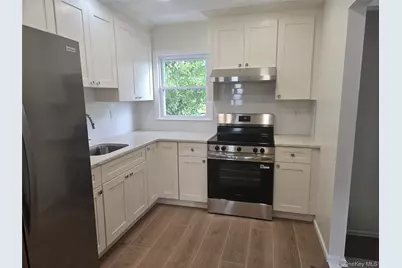 11 Columbia Avenue, East Rockaway, NY 11518 - Photo 3
