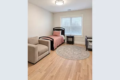 344 Bayview Avenue, Inwood, NY 11096 - Photo 9