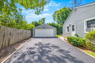 78 E 17th Street, Huntington Station, NY 11746 - Photo 19