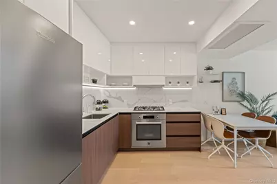 144-49 Northern Boulevard #518, Flushing, NY 11354 - Photo 7