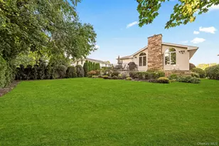 14 Kay St, Jericho, NY 11753 - Photo 35