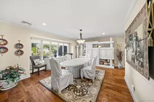 14 Kay St, Jericho, NY 11753 - Photo 5