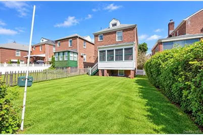 1845 Hering Avenue, Bronx, NY 10461 - Photo 9