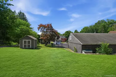 1 Main Street, Purdys, NY 10578 - Photo 19