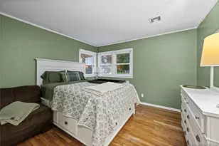 28 Willow Dr, Massapequa Park, NY 11762 - Photo 13