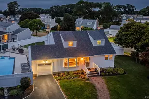 28 Willow Dr, Massapequa Park, NY 11762 - Photo 39