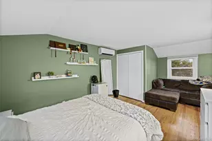 28 Willow Dr, Massapequa Park, NY 11762 - Photo 17