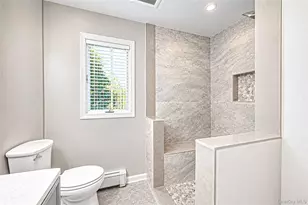 554 Wheeler Rd, Hauppauge, NY 11788 - Photo 17