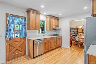554 Wheeler Rd, Hauppauge, NY 11788 - Photo 11