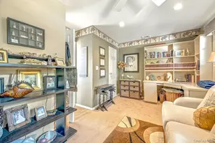 6 Kinsella St, Dix Hills, NY 11746 - Photo 7
