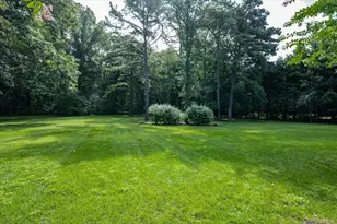 6 Maize Ct, Melville, NY 11747 - Photo 31