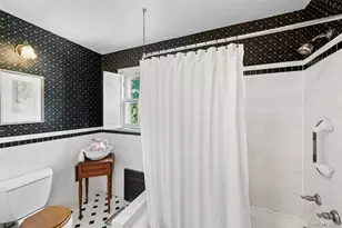 248 Glen Ave, Sea Cliff, NY 11579 - Photo 27