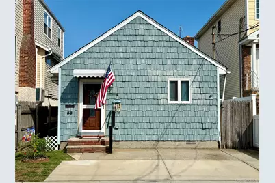 39 West Boulevard, East Rockaway, NY 11518 - Photo 1