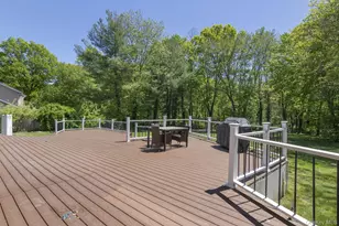 26 Candlewood Path, Dix Hills, NY 11746 - Photo 7