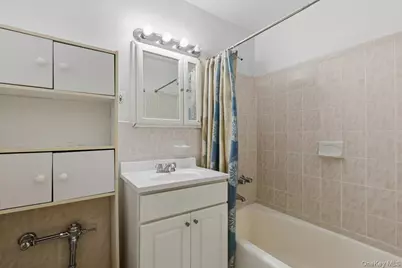 75 W 238th Street #2D, Bronx, NY 10463 - Photo 15