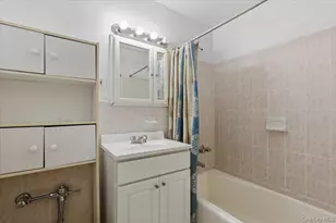 75 W 238th St, Bronx, NY 10463 - Photo 15