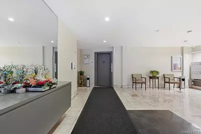 75 W 238th Street #2D, Bronx, NY 10463 - Photo 5