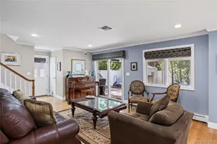 2056 Ellen Dr, Merrick, NY 11566 - Photo 9