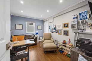 2056 Ellen Dr, Merrick, NY 11566 - Photo 15