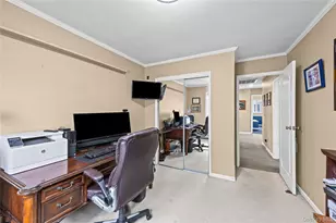 2056 Ellen Dr, Merrick, NY 11566 - Photo 31