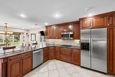 2056 Ellen Drive, Merrick, NY 11566 - Photo 17