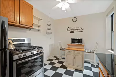2271 Knapp Street #5D, Brooklyn, NY 11229 - Photo 11