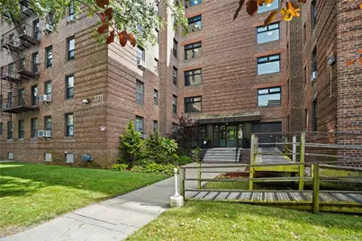 2271 Knapp Street #5D, Brooklyn, NY 11229 - Photo 23
