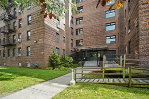 2271 Knapp St, Brooklyn, NY 11229 - Photo 23