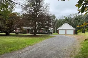 85 Daniele, Millbrook, NY 12545 - Photo 3