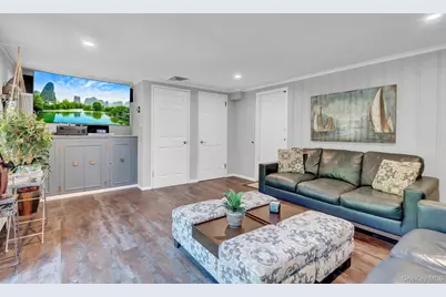 506 Nassau Place, Garden City, NY 11530 - Photo 23
