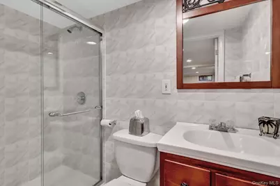 506 Nassau Place, Garden City, NY 11530 - Photo 25