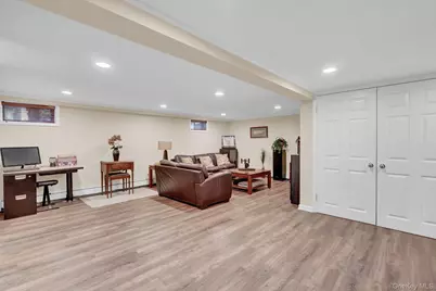 506 Nassau Place, Garden City, NY 11530 - Photo 27