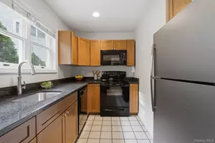 1452 Iroquois St, Shrub Oak, NY 10588 - Photo 11