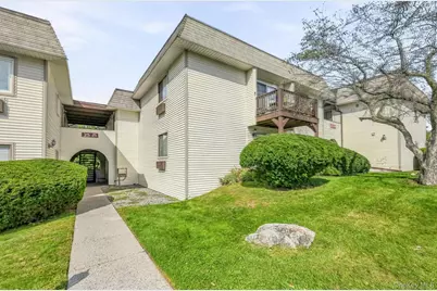 25 Village Park Drive #2D, Fishkill, NY 12524 - Photo 1