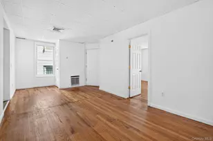 54 Gifford Ave, Poughkeepsie, NY 12601 - Photo 3