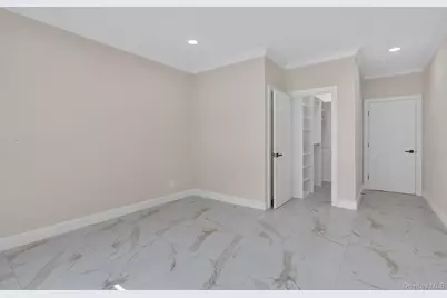 129 Tardy Lane S, Wantagh, NY 11793 - Photo 17