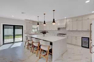 129 Tardy Ln S, Wantagh, NY 11793 - Photo 5