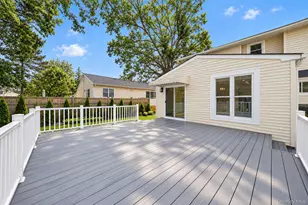 58 Willets Dr, Syosset, NY 11791 - Photo 21
