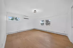 58 Willets Dr, Syosset, NY 11791 - Photo 17