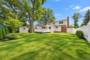 58 Willets Dr, Syosset, NY 11791 - Photo 25