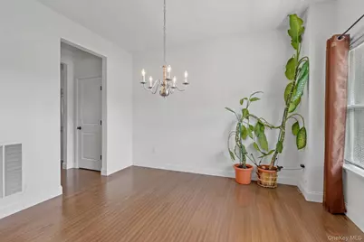 20 Karen Court, Poughkeepsie, NY 12603 - Photo 5